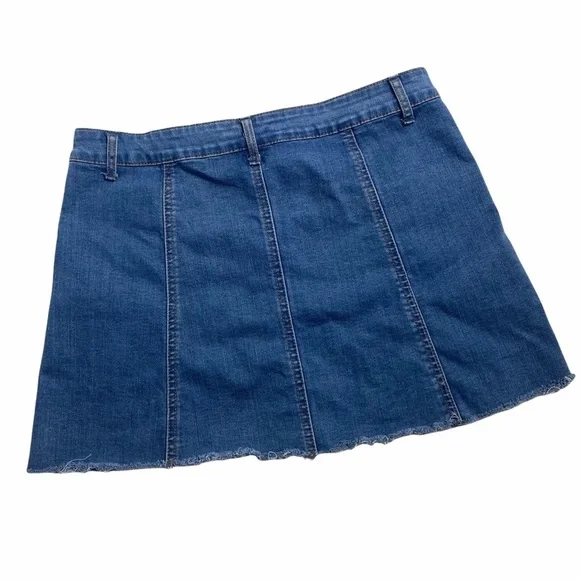 American Rag A line button down raw edge distressed denim skirt - Picture 2 of 6